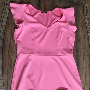 Size 18 pink soprano dress.